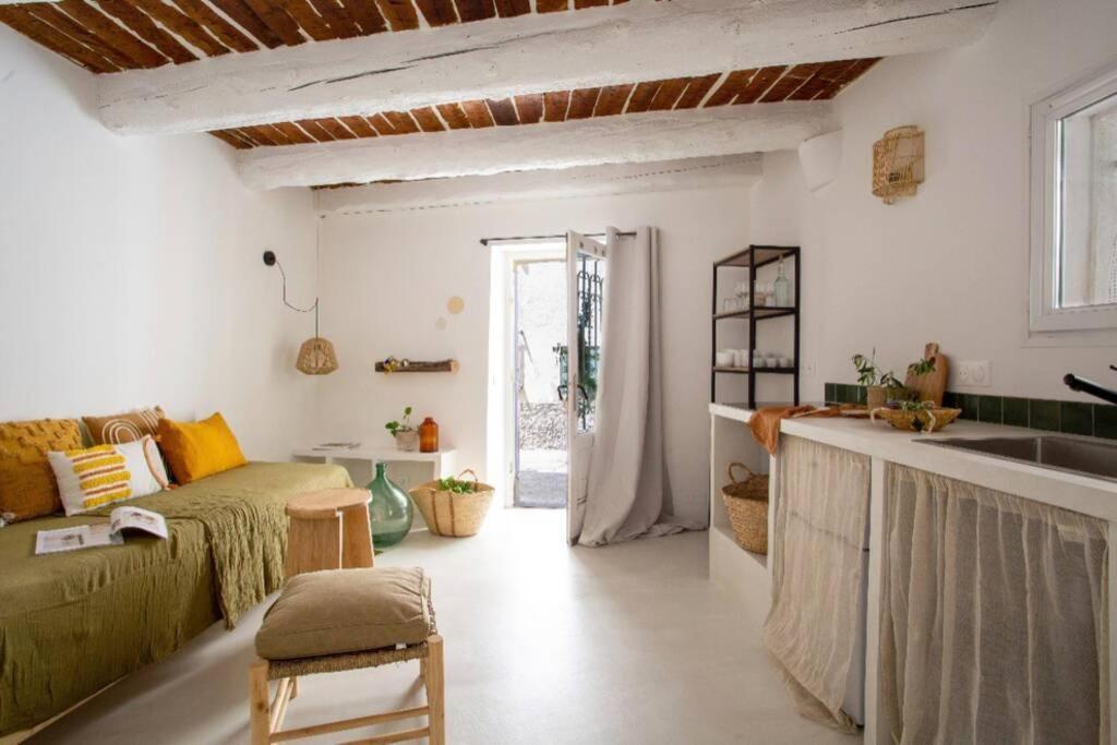 Vieil Antibes, De Sable, Avec Parking Apartment *